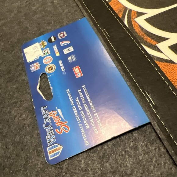 NHL Philadelphia Flyers Vintage 1990's Edition #7 Team Logo Hockey Pennant NOS - Picture 2 of 10